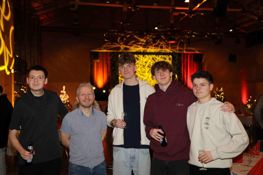 Weihnfeier-Heppler-1225-12