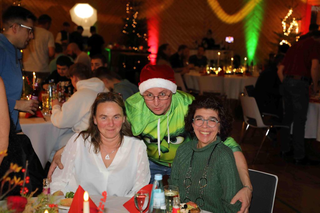 Weihnfeier-Heppler-1225-56